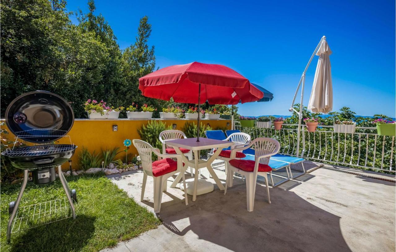 Amazing Apartment In Kostrena With 1 Bedrooms And Wifi Exterior foto